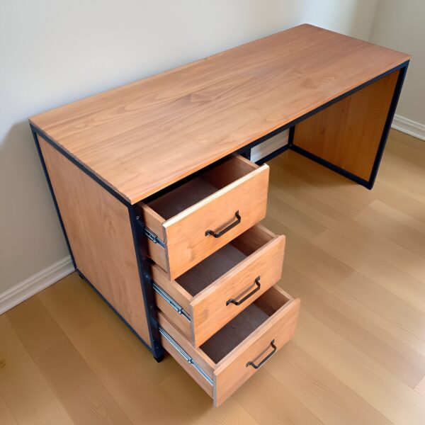 Mueble de hierro y madera para sala de estar